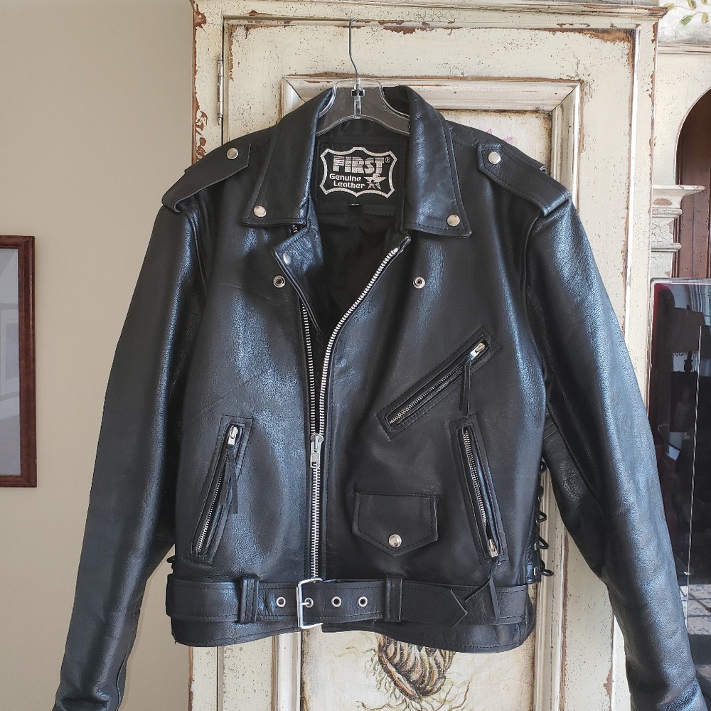 First Classic Mens Leather Biker Jacket SZ 42